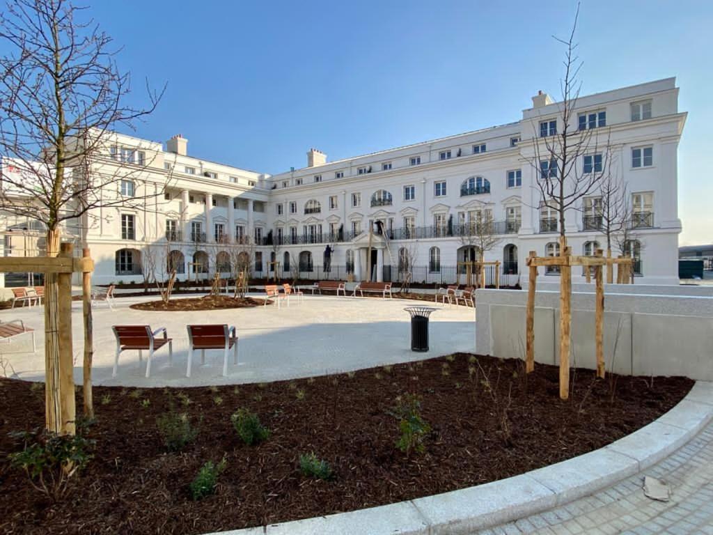Le Regence, Terrasse, Serris Disney Exterior photo